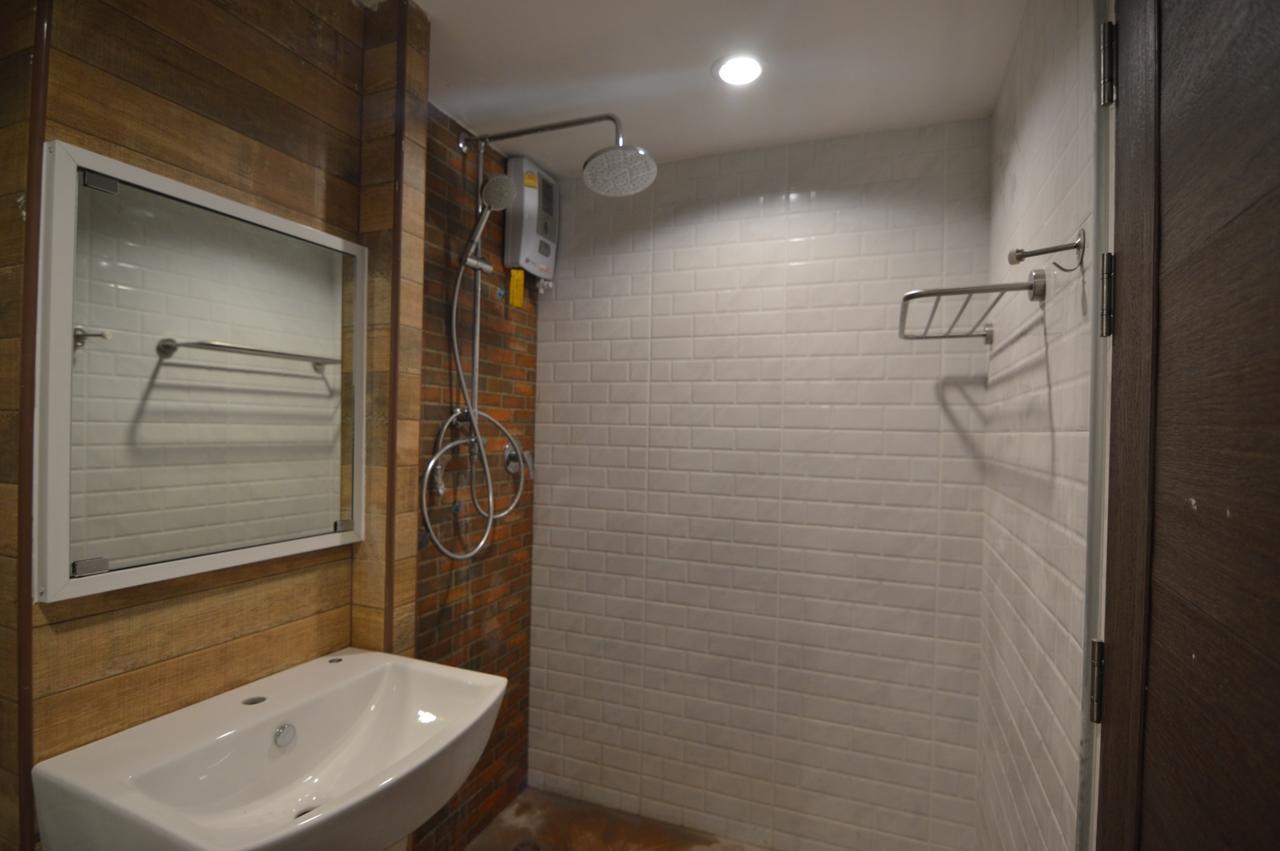Ud Capital Hotel Udon Thani Extérieur photo