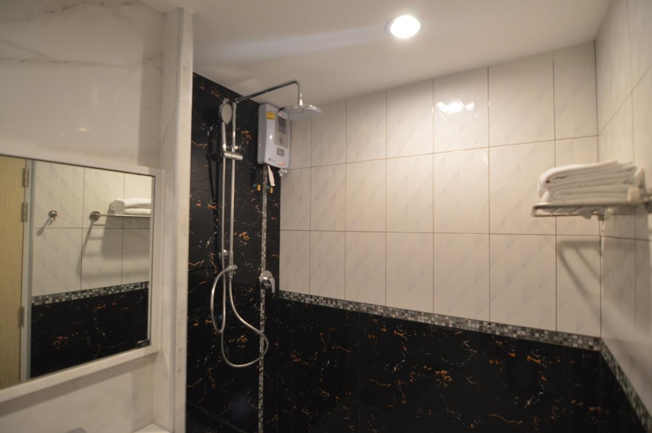 Ud Capital Hotel Udon Thani Extérieur photo